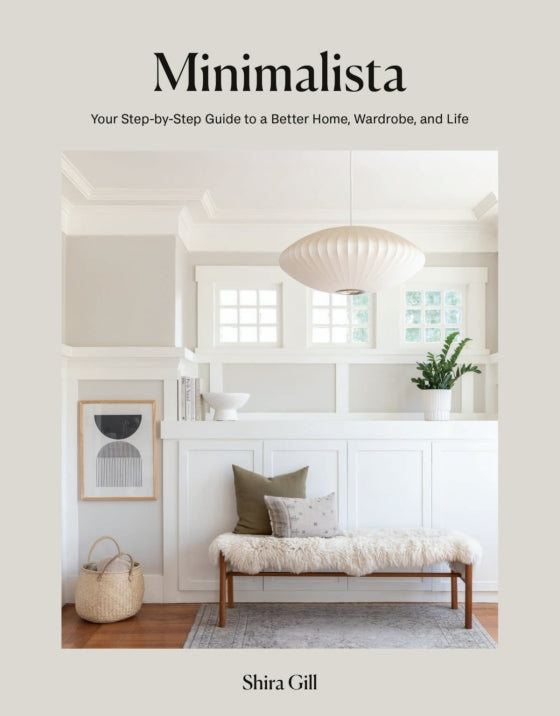 Libro MINIMALISTA "Your Step By Step Guide to a Better Home, Wardrobe and Life".